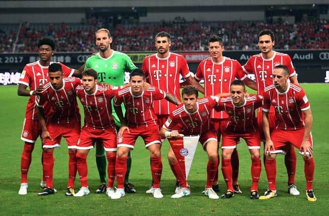 FOTO team football BAYERN MÜNCHEN WLLWL