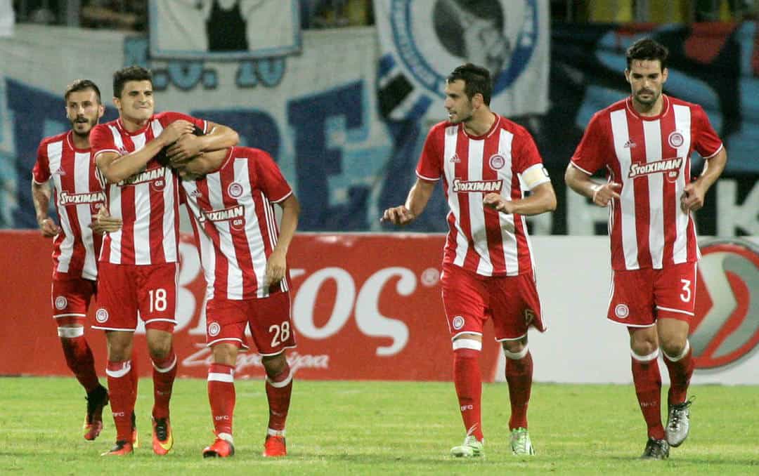 foto team football OLYMPIAKOS PIRAEUS 1