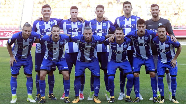 foto tim sepak bola DEPORTIVO ALAVÉS