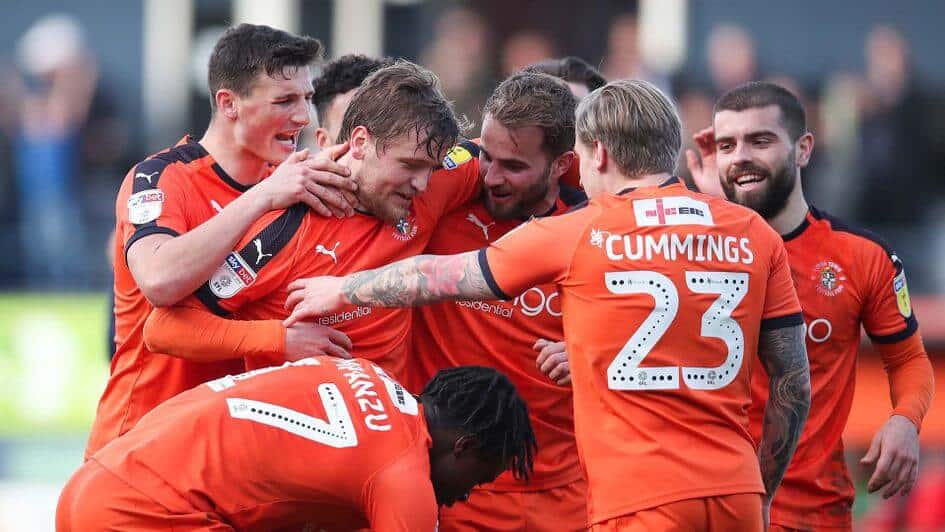 LUTON TOWN football team 2019