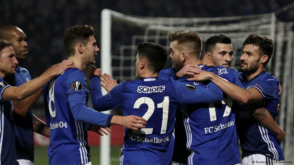 Schalke 04 Team Football