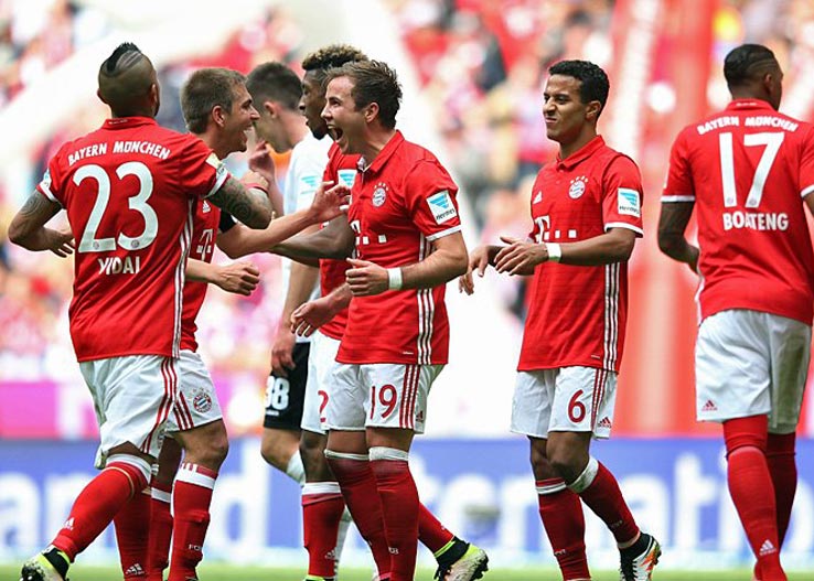 Bayern Munchen Team Football