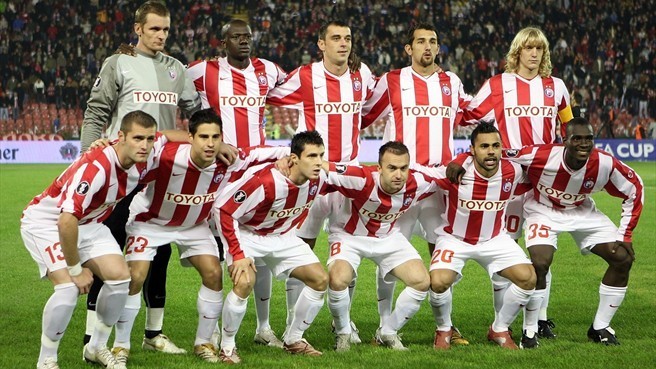 crvena-zvezda-team-football