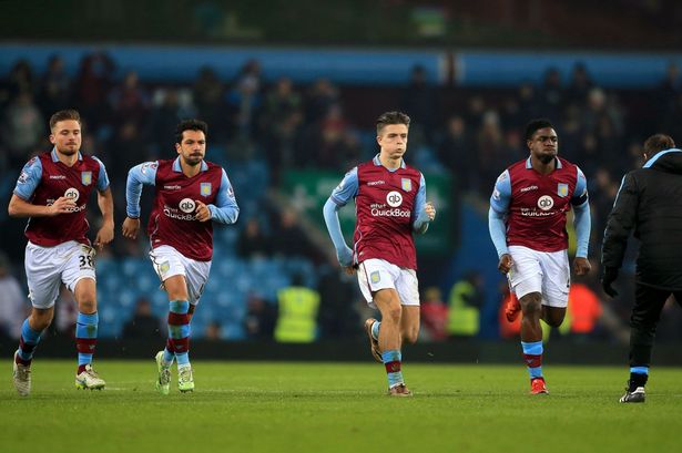 ASTON VILLA FOOBALL TEAM
