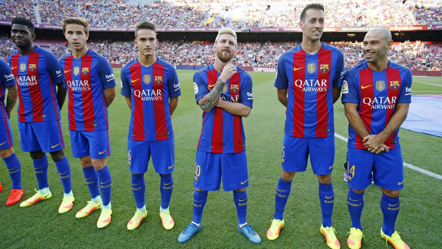 BARCELONA FOOTBALL TEAM