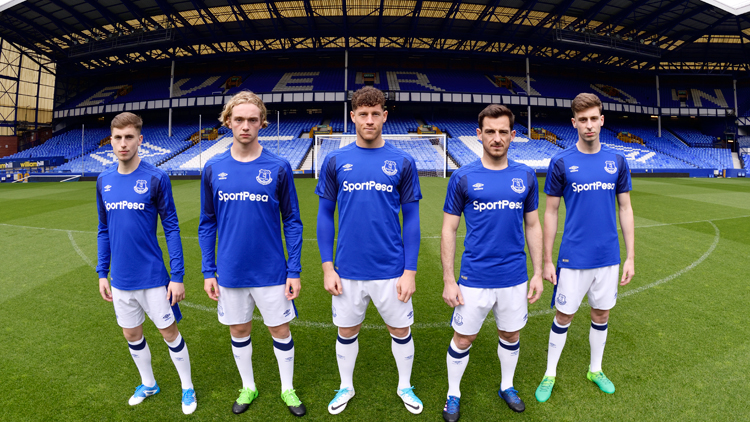 EVERTON football team
