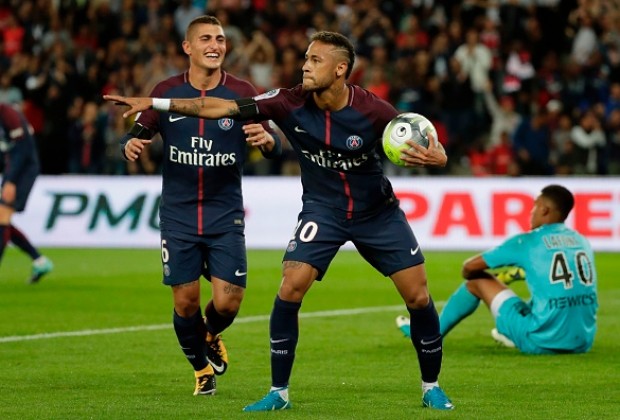 PSG FOOTBALL TEAM