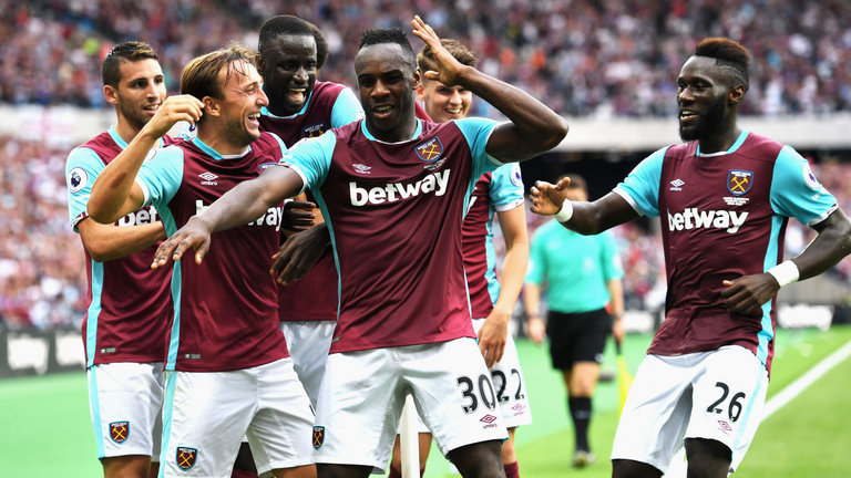 WEST HAM FOOTBALL TEAM