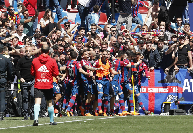 Levante Football Team